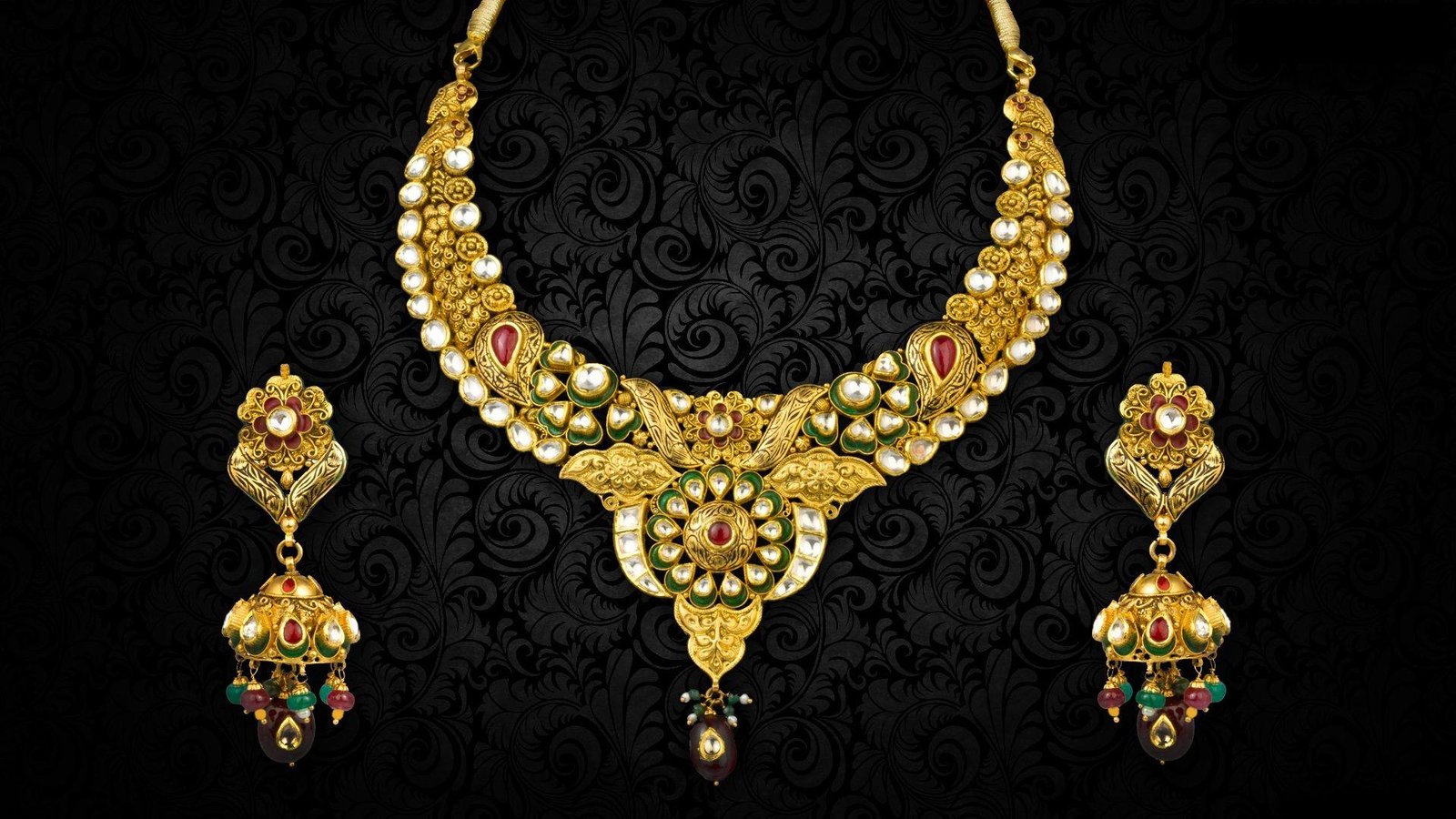 Gold necklace collection
